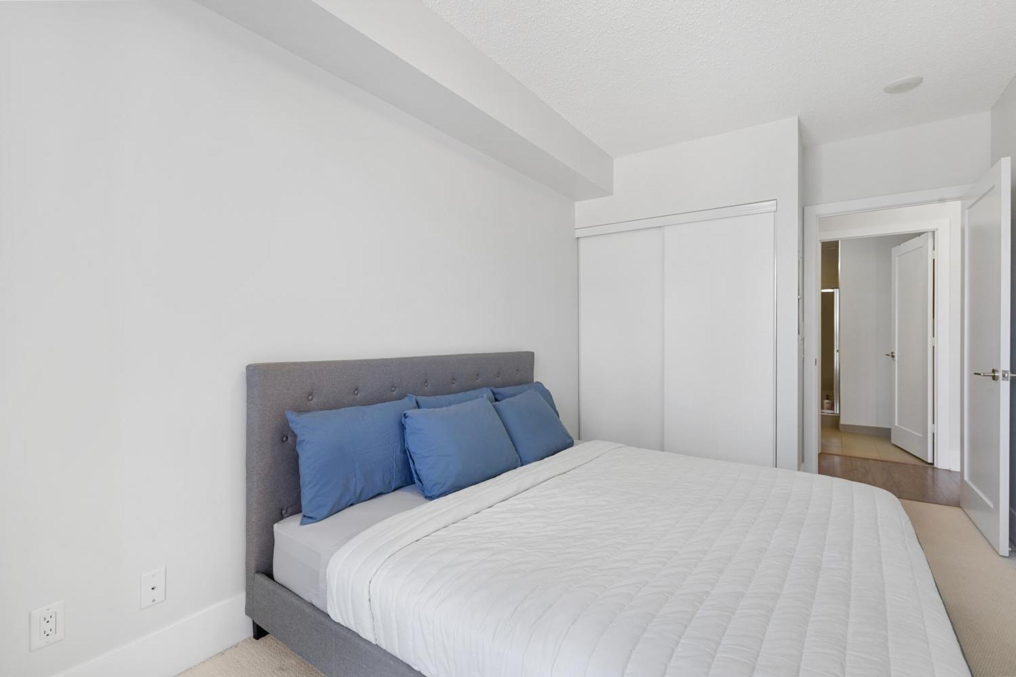 2Bedroom Cn Tower And Water Views - Free Parking - Rooftop Pool Toronto Luaran gambar