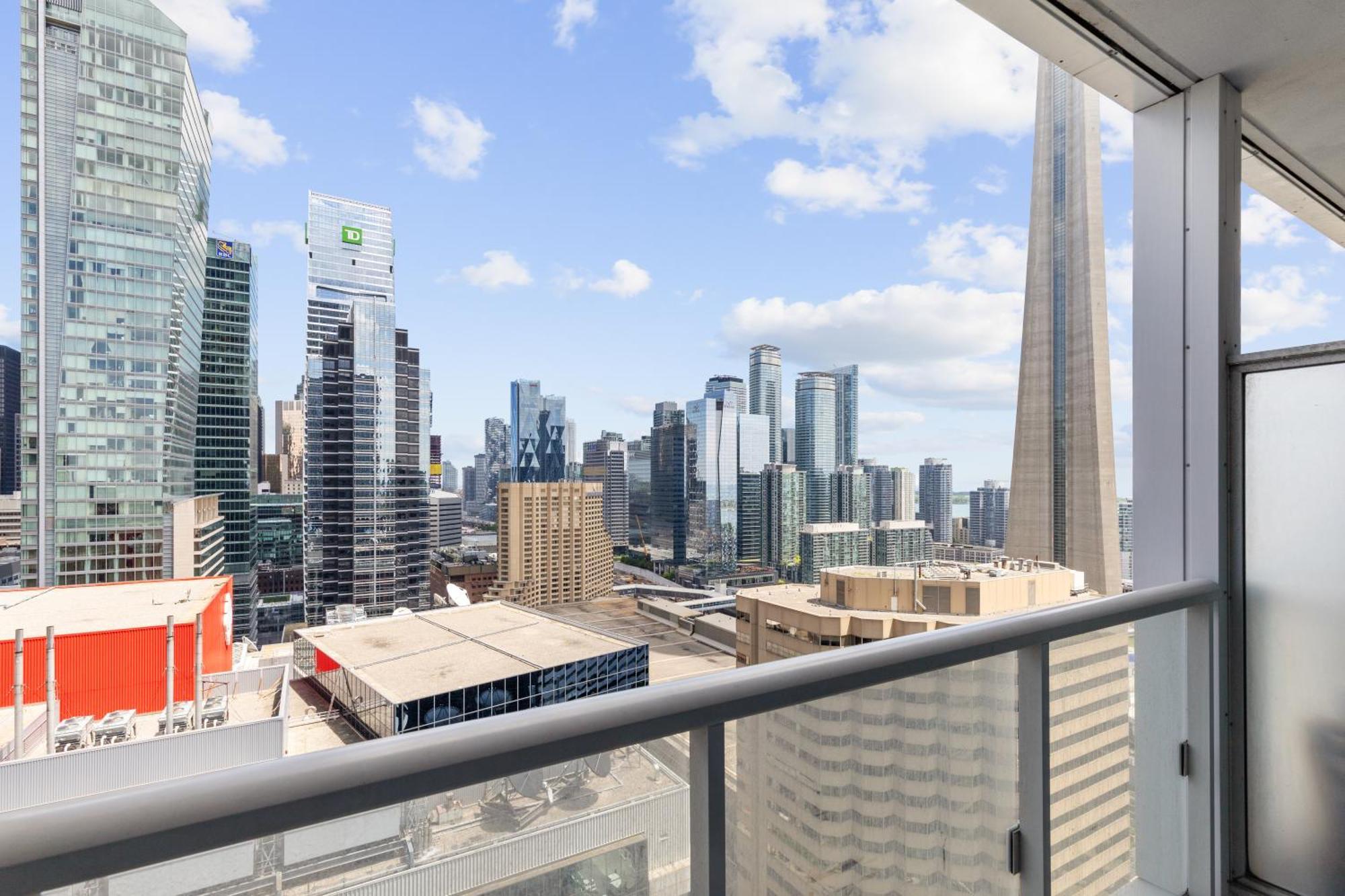 2Bedroom Cn Tower And Water Views - Free Parking - Rooftop Pool Toronto Luaran gambar
